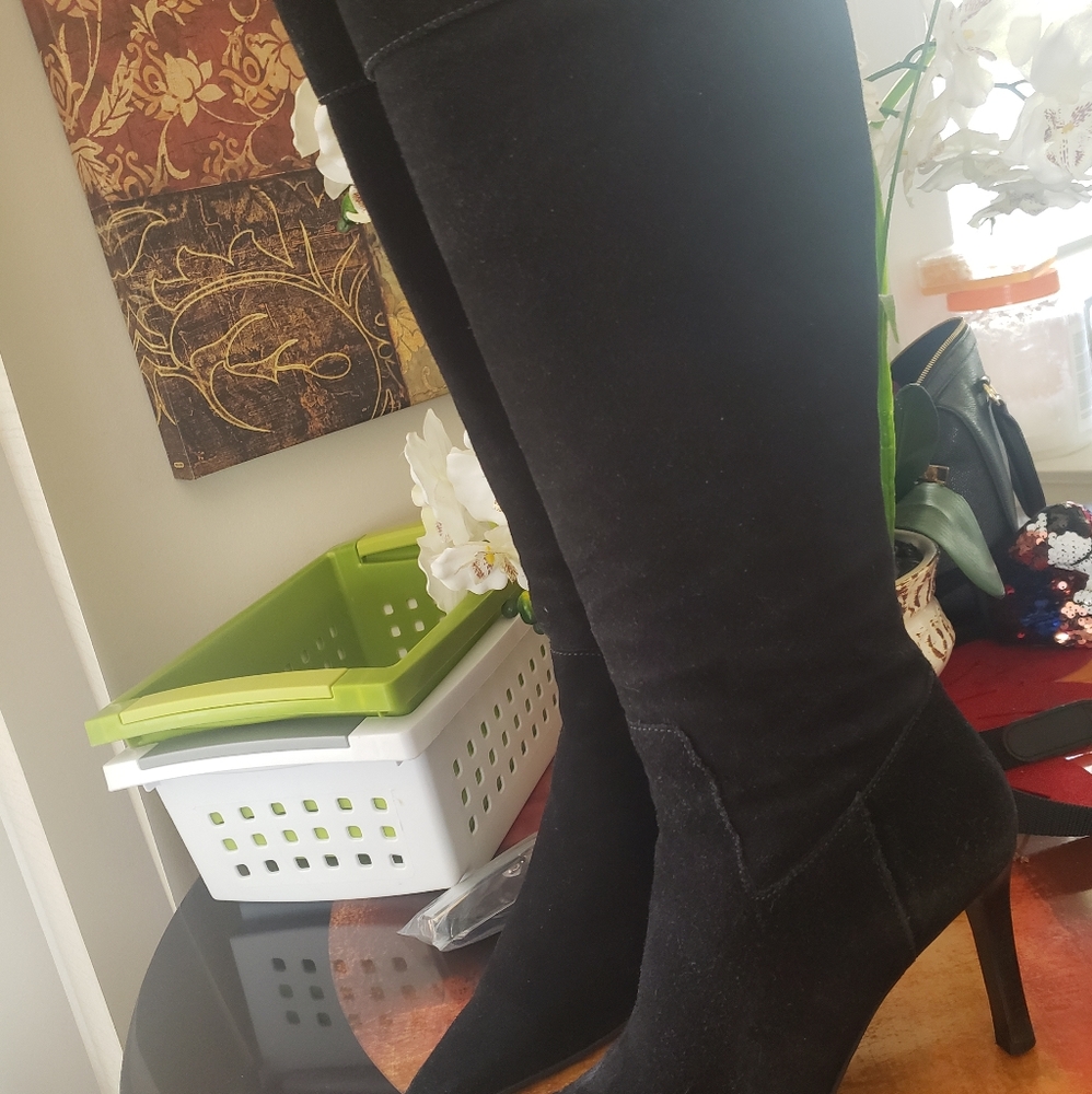 Ralph Lauren Black Suade Boots
